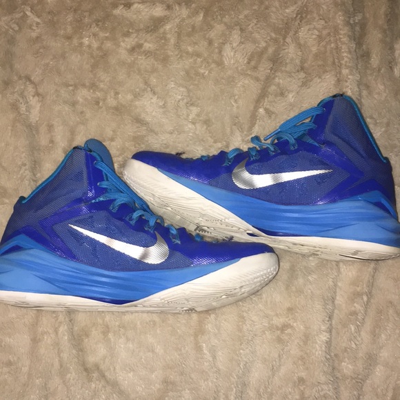 Blue nike hyper dunks - Picture 2 of 6